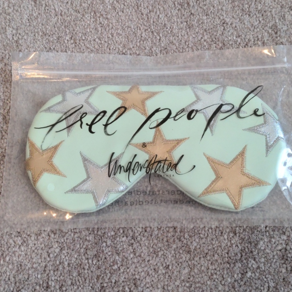 NWT Free People w/Understated Leather sleep mask